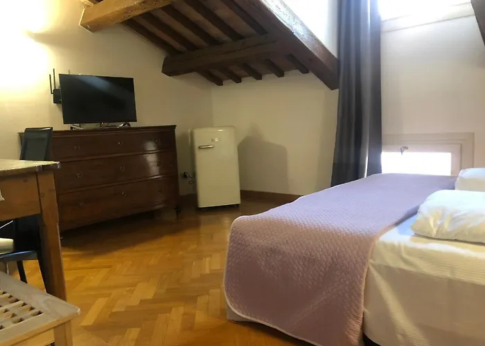 Residenza Privata Pedrotti 3*