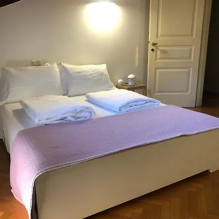 Residenza Privata Pedrotti 3* فيتشنزا